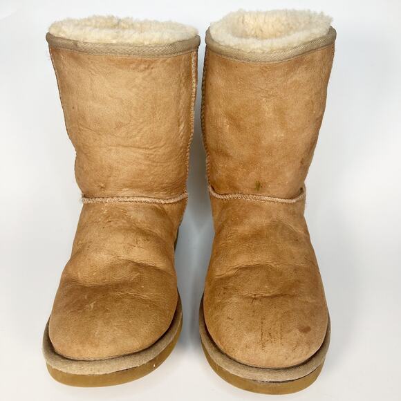 UGG Classic Short II Suede & Wool  Boots Mustard Seed Tan Women 8 - Picture 3 of 16